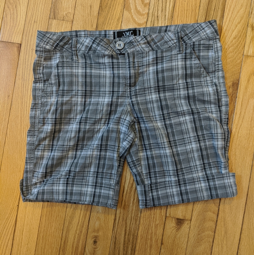 YMI Juniors grey shorts lightweight